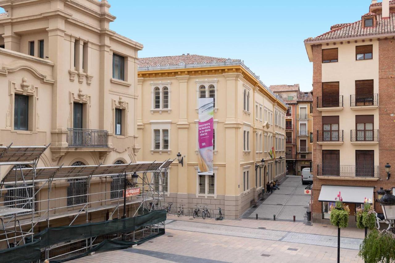 Piso centro Logroño. En calle Laurel Exterior foto